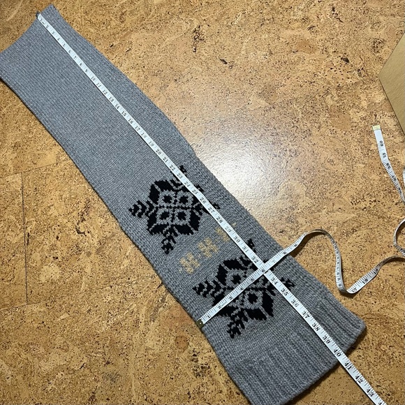 Eddie Bauer Lambswool Gray Scarf O/S - Picture 5 of 12